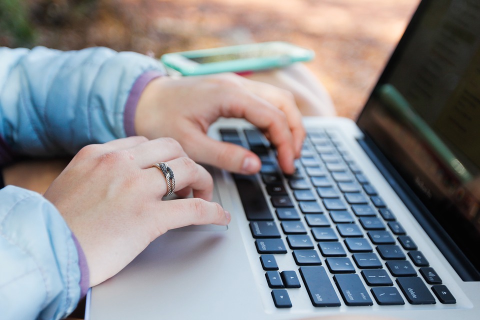 Increase Your Career Prospects Through APMP Online Training
