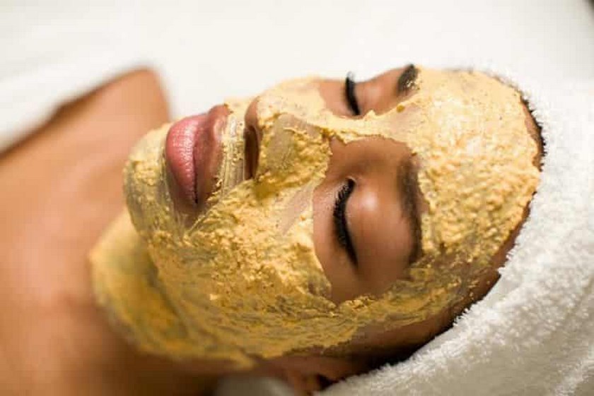 6 Homemade Facials Masks For Healthier, Younger Looking Skin