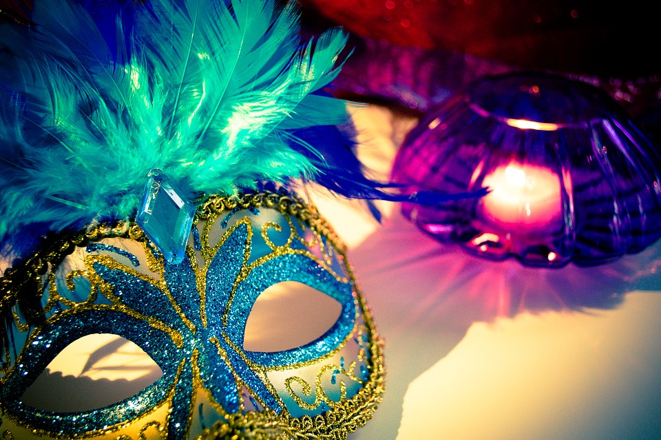 How To Plan And Enjoy A Mardi Gras Party
