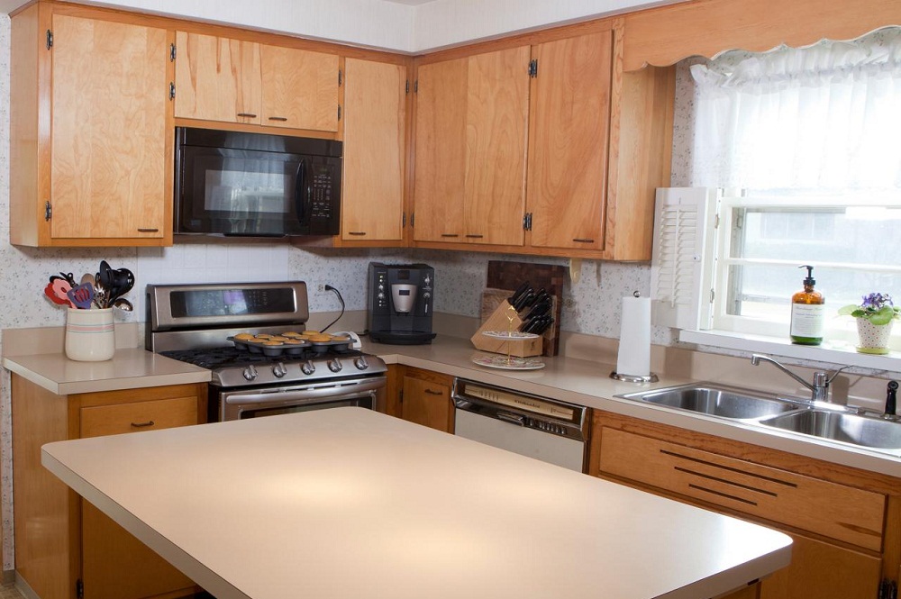 How To Refurbish Old Kitchen Cabinets